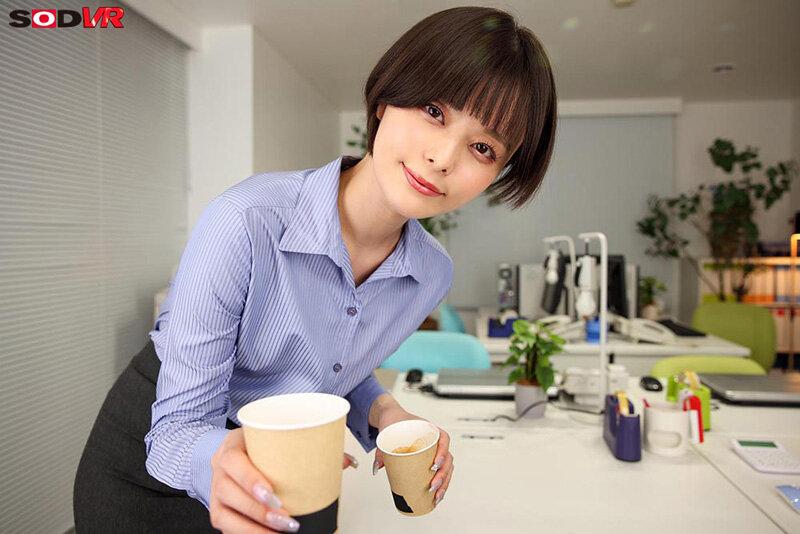 【VR】【8K】美脚上司のノーパン直穿き黒パンストがエロすぎて仕事がはかどらず毎日残業してます。月乃ルナ サンプル画像 16