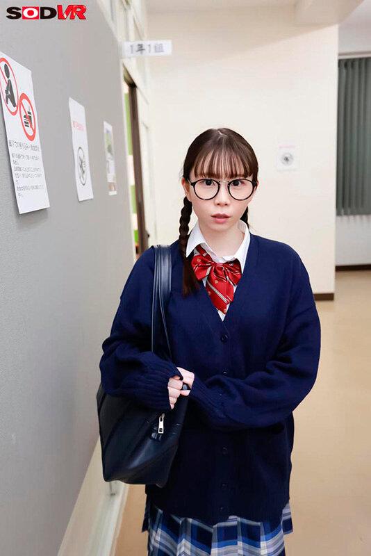 【VR】【8K】「せんせいしか私を必要としてくれない…」クラスの訳アリ地味子に手を出したけどくっそヤンデレで逆に俺がおどされている 藤田こずえ サンプル画像 14