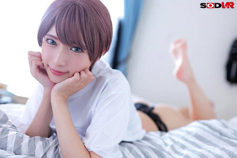 【VR】【8K】ショートカットGAL と、寝起き素顔のナチュパコ。目覚めて即朝勃ちチ○ポで中出しから始まるダラダラなリアル休日SEX MOEKA サンプル画像 3