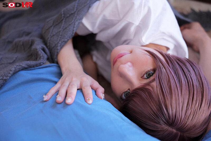 【VR】【8K】ショートカットGAL と、寝起き素顔のナチュパコ。目覚めて即朝勃ちチ○ポで中出しから始まるダラダラなリアル休日SEX MOEKA サンプル画像 8