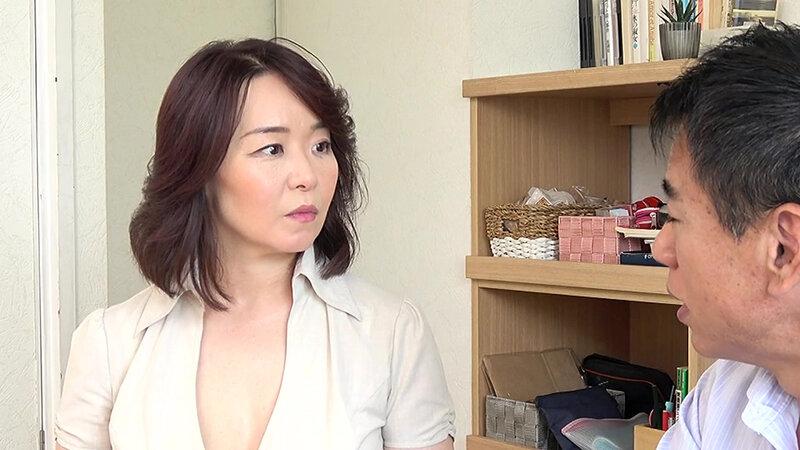 熟女 淫らに濡れる午後 色っぽい熟女になった同級生を●校の時にフラれた男は… おばさんの白い太モモを見て勃起した中年息子は… サンプル画像 2