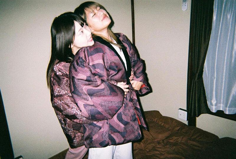もう会えない…だから好きを伝えたくてキスしたらもっと好きになりました。ラストレズで想いを重ね、唇を重ね、1泊2日の民泊デート 渚みつき さつき芽衣 サンプル画像 3