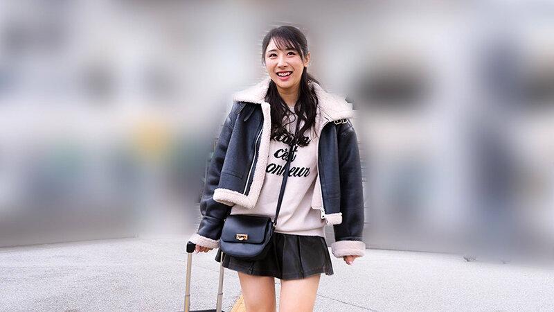 内緒でエグい接客してくれた美人CAをホテルに誘って生ハメしたら何度も求めるヤリマンだったVOL.5 サンプル画像 9