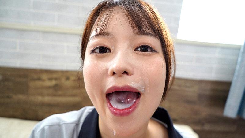 ハンバーガーチェーン店の美人バイトリーダーは盛りがちなアルバイト達をバキュームフェラで精飲管理。週6でごっくんする日常の記録 ゆい25歳 天馬ゆい サンプル画像 4