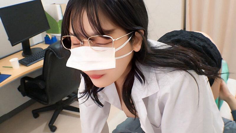 「これも検査なんですか！？」「はい！立派な検査です！」真面目な顔して敬語で診察～飲尿～中出し・精飲でしつこいくらいに捕精（ほせい）検査してくる泌尿器科の極淫痴女医＃01 西野医師 サンプル画像 9
