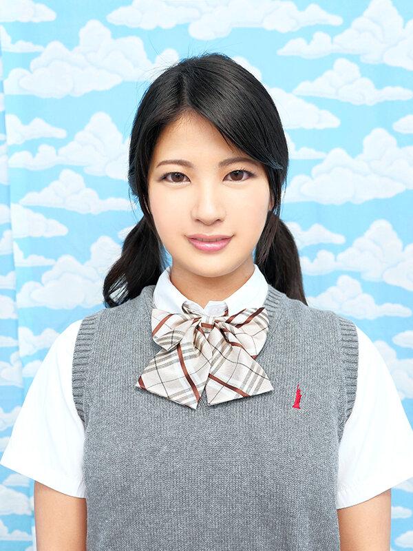 素人女子〇生 ラップ1枚隔ててお兄ちゃんと素股体験して発射できたら賞金GET！！ 水谷あおい サンプル画像 2