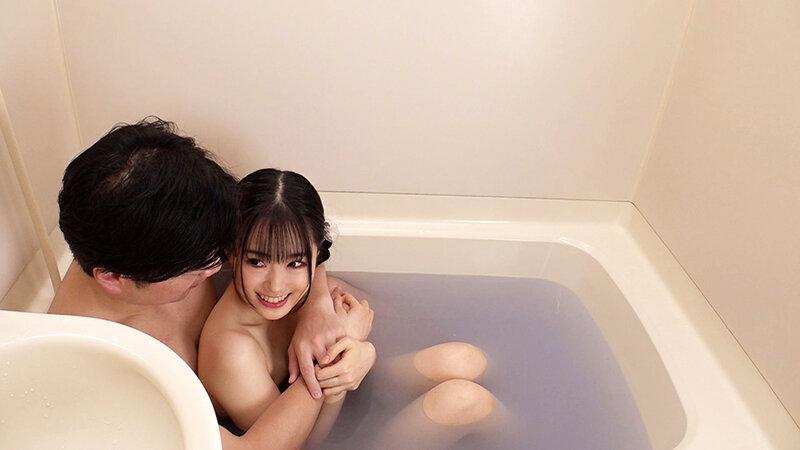 素人女子大生限定！狭いお風呂で密着混浴体験してもらえませんか！？火照る身体！おっぱいポロリ！ウブな女子は恥ずかし過ぎて赤面涙目！あちこち舐めてキレイにしたらそのまま生中出しSEXしちゃいました！6 サンプル画像 18