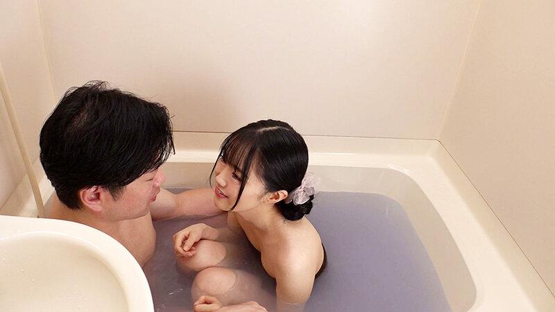 素人女子大生限定！狭いお風呂で密着混浴体験してもらえませんか！？火照る身体！おっぱいポロリ！ウブな女子は恥ずかし過ぎて赤面涙目！あちこち舐めてキレイにしたらそのまま生中出しSEXしちゃいました！6 サンプル画像 19