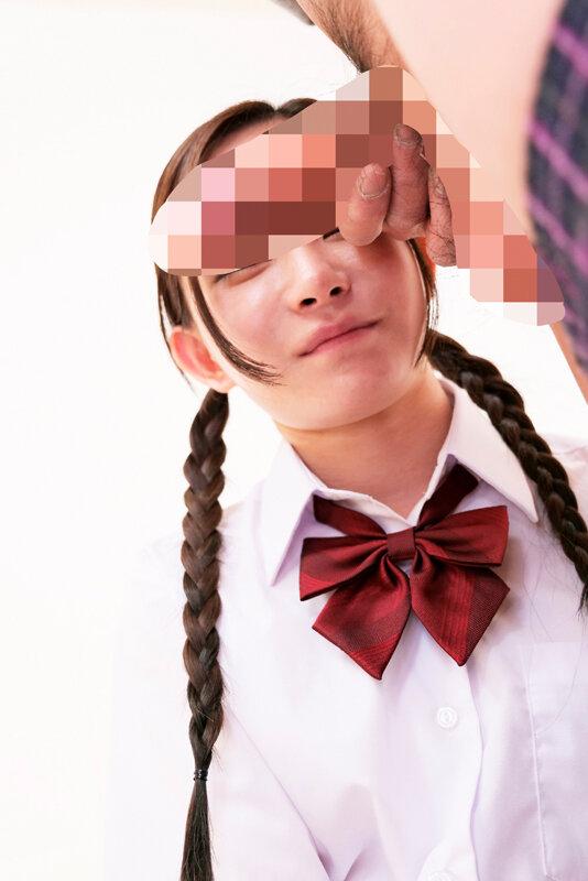 素人ナンパ 代々木でみつけたウブな女子校生に18cmメガチ〇ポを素股してもらったら、こんなにヤラしい事になりました。 美好柚伽 サンプル画像 6