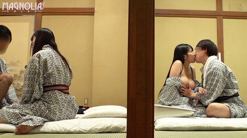 『友達同士のダブルカップル限定！彼氏を入れ替えてスワッピング乱交！』同じ大学に通う先輩後輩Wカップルが挑戦し襖越しに全力生ハメ交尾！そのまま乱交に発展…代わる代わるハメまくりオール中出し怒涛の13連発！！！【街角素人モニタリング♯ゆり＆あすか】 サンプル画像 5