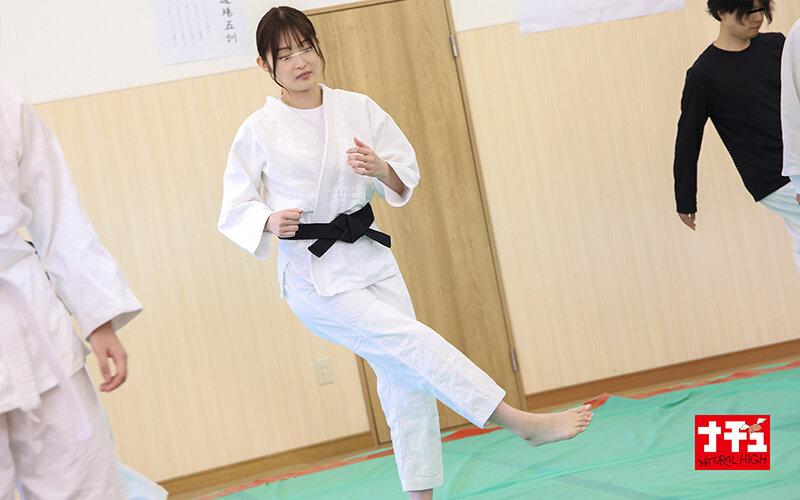運動部女子羞恥2 練習中にハメ潮するほど突きまくれ！ ～柔道部/バドミントン部/卓球部～ サンプル画像 4