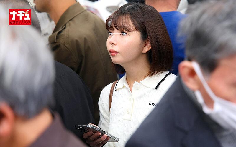 髪わし掴みバックでガン突かれアヘ顔でイキまくるショートカット純粋女子2 サンプル画像 3