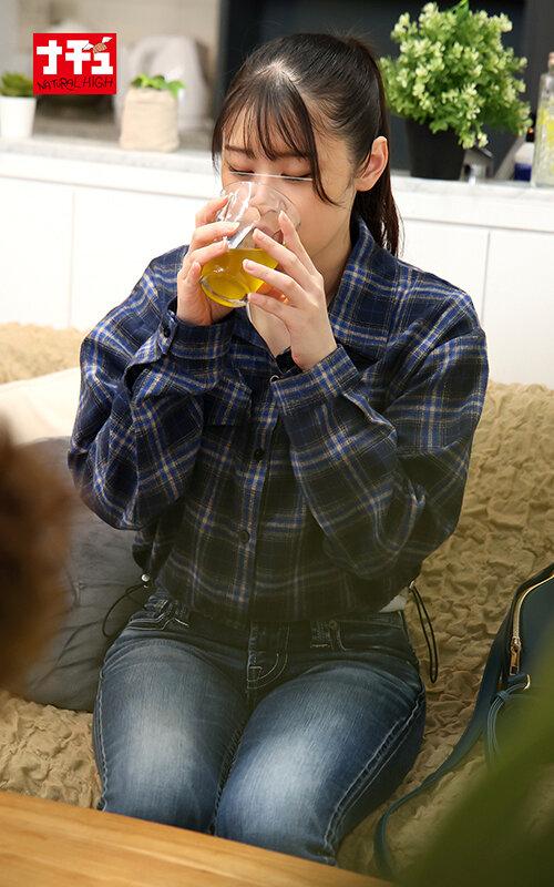 水着モニター募集に来た着衣では想像できない隠れ巨乳地味女をアレで火照らせなし崩しハメ撮り中出し Gカップ/体育学生 サンプル画像 5
