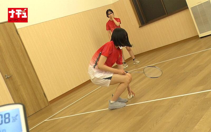 運動部女子羞恥2 練習中にハメ潮するほど突きまくれ！ ～バドミントン部～ スレンダー微乳女子 サンプル画像 9