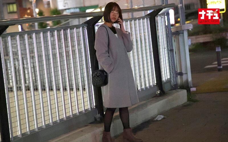 中に出してもいいから止まってください！！！押さえつけて逃がさないエンドレス奥突きバウンドピストンでイキ壊れた女4 痙攣微乳オンナ サンプル画像 2