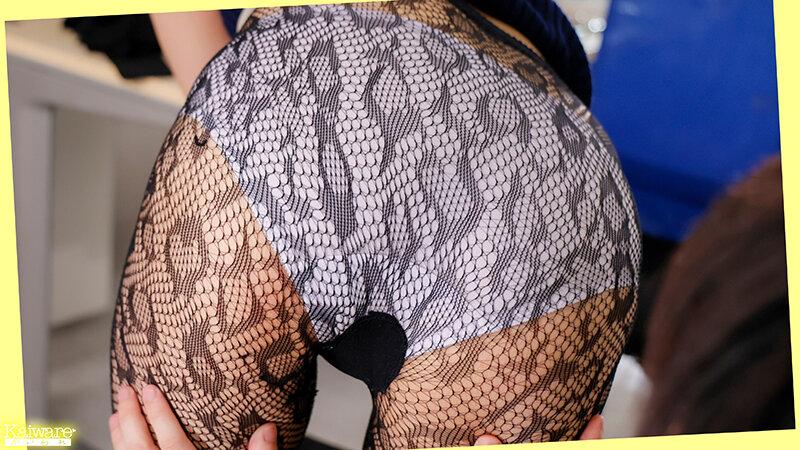 超美尻 超美脚 黒パンストのさき先輩はエッチが死ぬほど好き サンプル画像 3