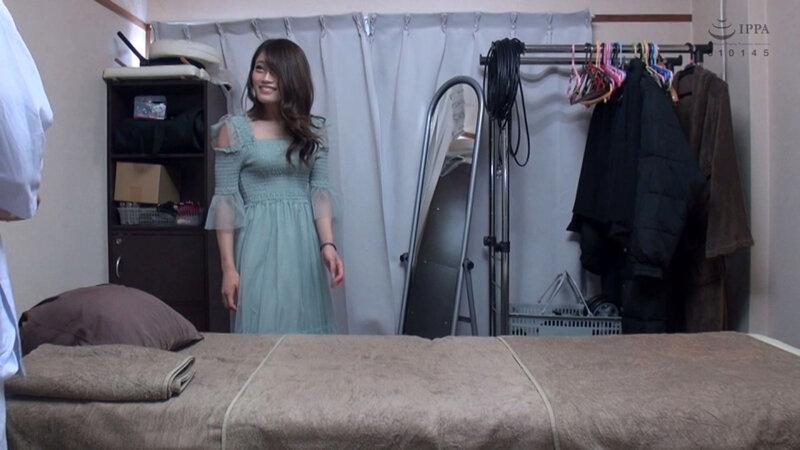 七海ひな 魔法のオイルで快感マッサージ サンプル画像 2