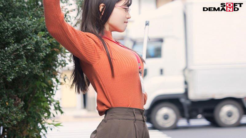 【特典版】宣伝部 松永あかり 初AV出演 サンプル画像 6