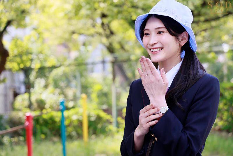 反り勃ったチ〇ポと溜まった精液を毎日笑顔で舐めとってくれる性交販売レディ本庄さんに密着 本庄鈴 サンプル画像 2