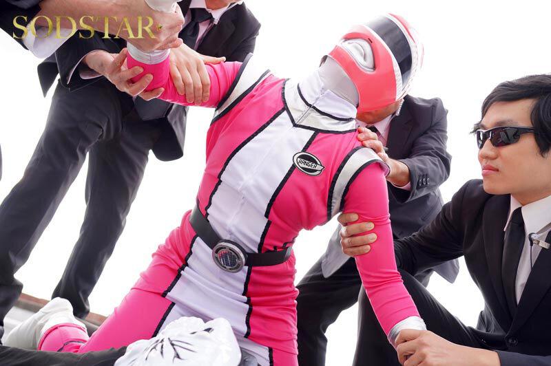 【特典版】【機密情報File】ピンクレンジャー戦闘後の解放SEX 闘争本能の余韻で戦い後の性欲は極限まで高まり絶倫になっていた MINAMO サンプル画像 4