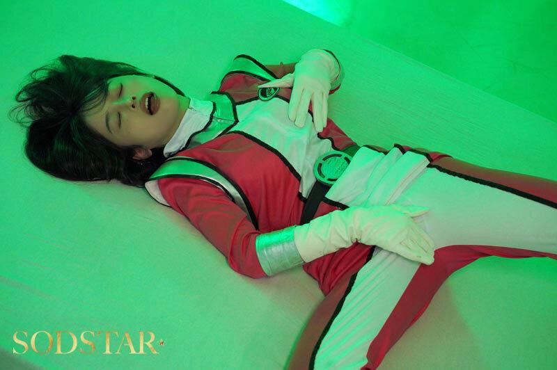 【特典版】【機密情報File】ピンクレンジャー戦闘後の解放SEX 闘争本能の余韻で戦い後の性欲は極限まで高まり絶倫になっていた MINAMO サンプル画像 5