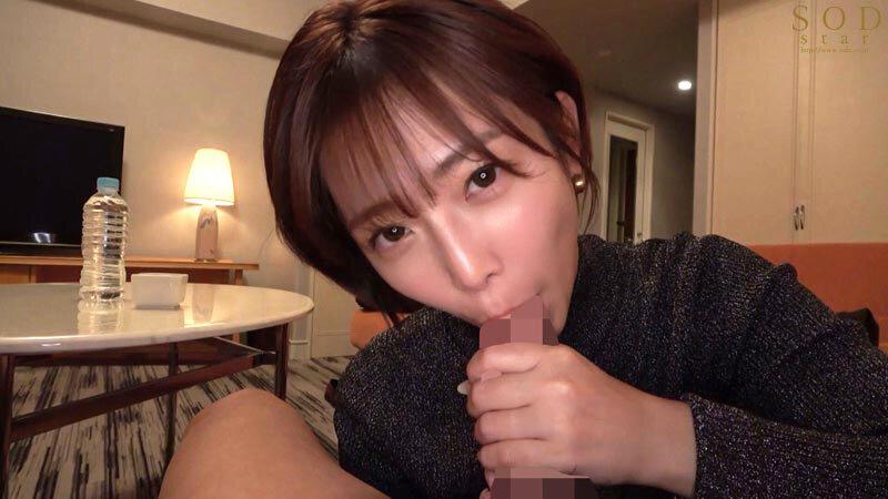 【限定特典映像収録】紗倉まな 113日ぶり、SEX撮影解禁。【発射無制限】史上初の21時まで撮影しない、完全オフのプライベート休日。最後は2人っきりのホテルで、男女がガチで求め合うセックス。 サンプル画像 5