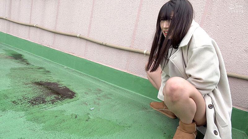 聖水痴女 男に小便を飲ませる事に興奮しちゃう性癖を拗らせたお姉さん サンプル画像 11
