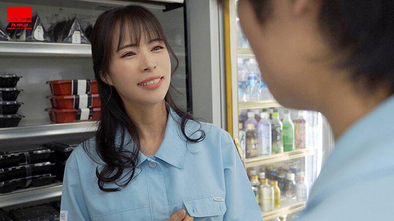 バイト先の人妻と不倫関係になった店長不在の7日間 奥井楓 真木今日子 サンプル画像 2
