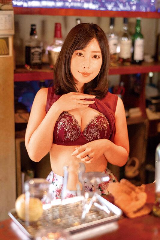 長生きしたいならエッチであれ！！「アタシたちのスケベパンティ見て、一緒にイキませんか？」～赤パンツ愛好家16人と、精の巡りが良くなるオトナのエロ体操第一～ サンプル画像 7