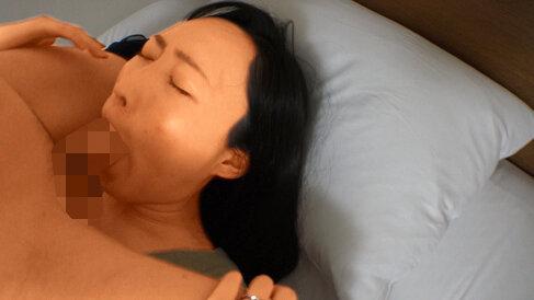 【絶対見ないでください】素人美人妻をナンパでお持ち帰り！100％ヤレちゃうのホンマでっか！？5時間30人 サンプル画像 13