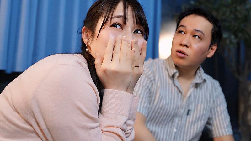 【配信限定 すみれ＆しおり編】夫婦交換スワッピング 寝室に消えていく妻と同僚…数分後、妻の喘ぎ声が ～一線を超えてしまった夫婦たち～ サンプル画像 10
