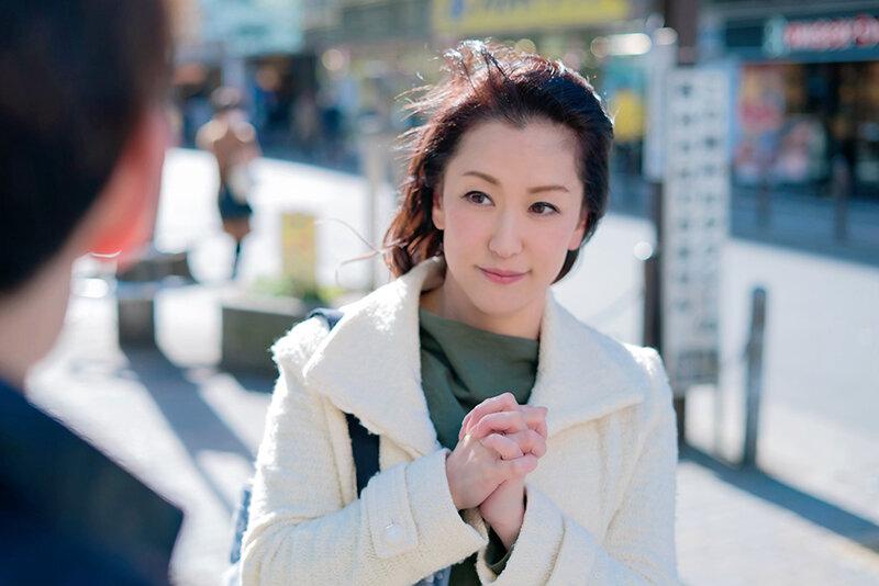 厳選！極美味熟女ナンパ 肉汁溢れる完熟BODY BEST SELECTION Vol.2 サンプル画像 4