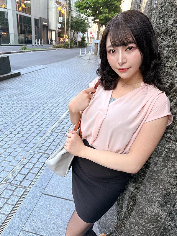 年中発情！孕ませOK！オフパコ女子のやりすぎハメ撮り（個撮） めぐ/Eカップ/21才 ももか/Fカップ/22才 サンプル画像 20