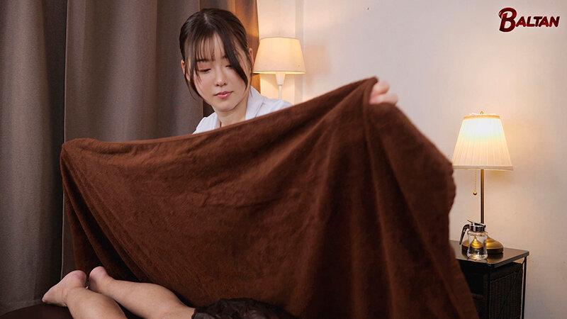 華麗な指技にリピーターが続出する極責めエステサロン 丸最レア サンプル画像 1