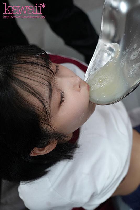 委員長は白く汚されたい～制服美少女の変態妄想ザーメントランス～濃厚ドロドロ大量精液ネバスペ 怒涛の大乱交ぶっかけ59発 日向なつ サンプル画像 9