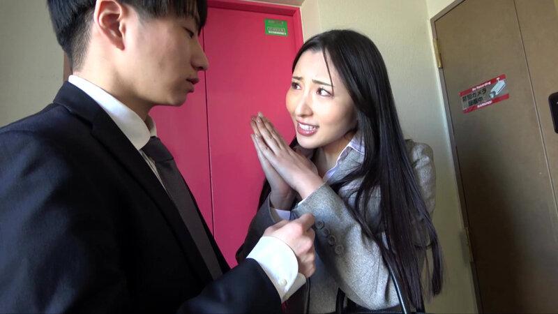 【4K】単身赴任男を際どい水着で寝取りました… 北野未奈 サンプル画像 2