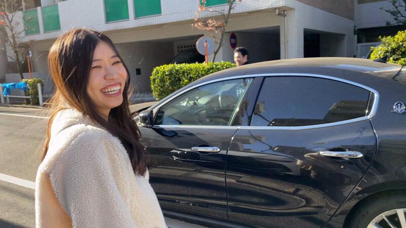 ★配信限定！特典映像付★高級車に乗る自慢のデカチン男性とパパ活お泊りSEXデート2 浜辺栞帆 サンプル画像 21