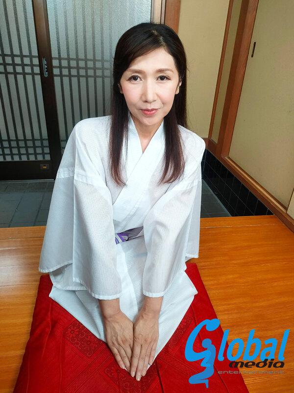 【VR】VR麗しの熟女湯屋 いらっしゃいませ即尺＆和室ねっとり恋人プレイ 伊織涼子 サンプル画像 3