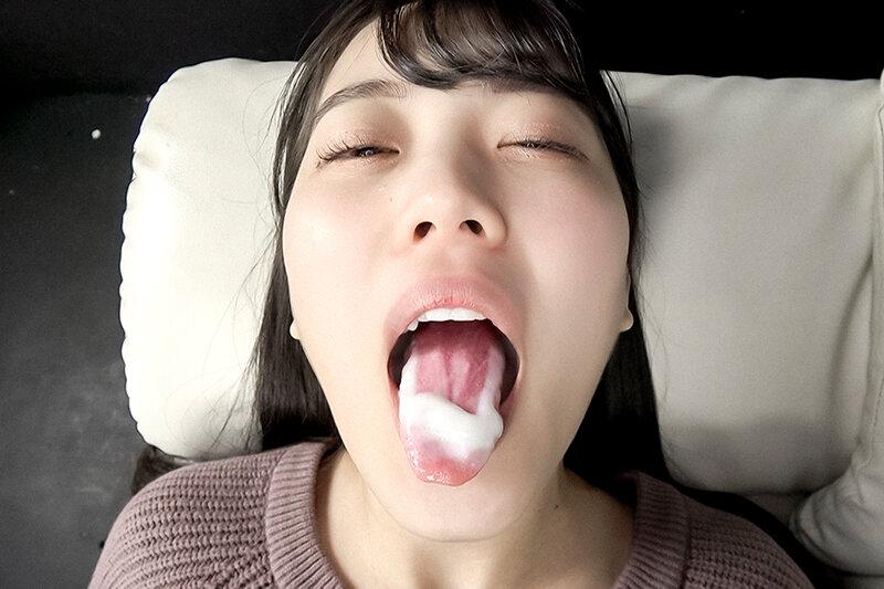 淫乱痴女のベロ唾液手コキ サンプル画像 18