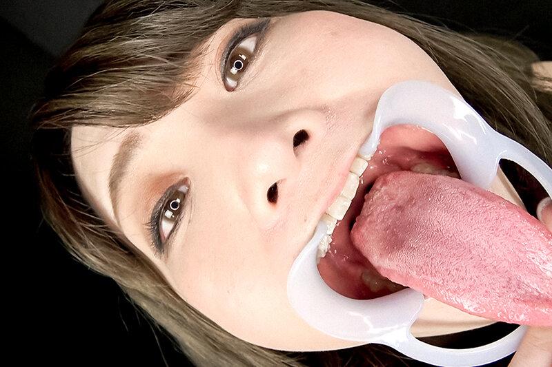 淫乱痴女のベロ唾液手コキ サンプル画像 9