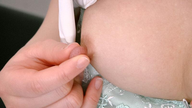 乳首アクメオナニー 18人 サンプル画像 11