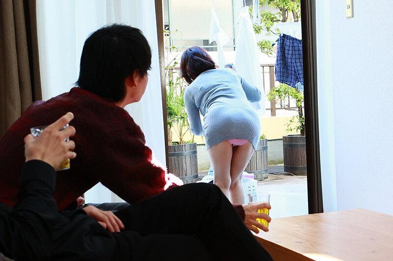 「お前んちの母ちゃんエロすぎだろ！」無防備なモチモチ爆乳ボディで息子の友人を虜にする五十路母 よしい美希 サンプル画像 2