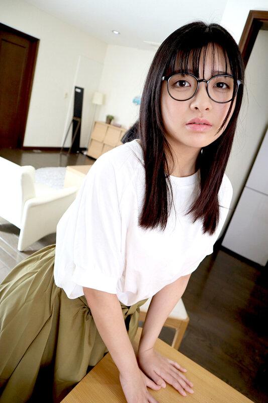 青春・裏切りNTR！ 長年育んだ純愛は、一瞬の性欲で塗りつぶされた…ありえない相手と必死に腰を振る彼女の記録 （ドマゾ顔でイキ狂う幼馴染編） サンプル画像 2