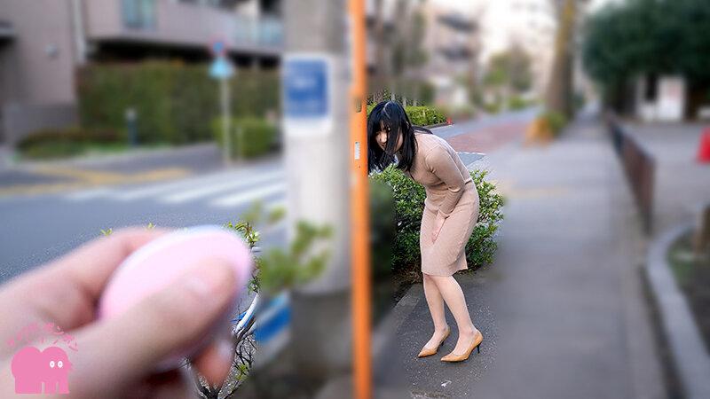 美女10名が過激ミッションに挑戦！！リモバイ散歩をお願いしたところ赤面しながら羞恥興奮し…11時間BEST サンプル画像 13