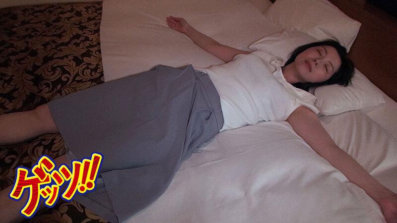 婚活独女ホテル連れ込み睡眠姦の実録記録 サンプル画像 4
