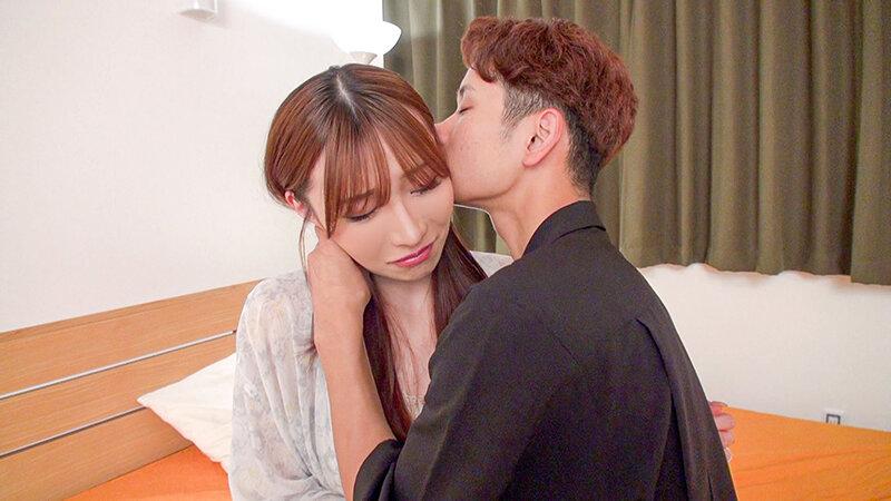 SNSでナンパした美人人妻が、旦那以外の身体に興奮してドエロい本性さらけ出しちゃいました！ Nia サンプル画像 3
