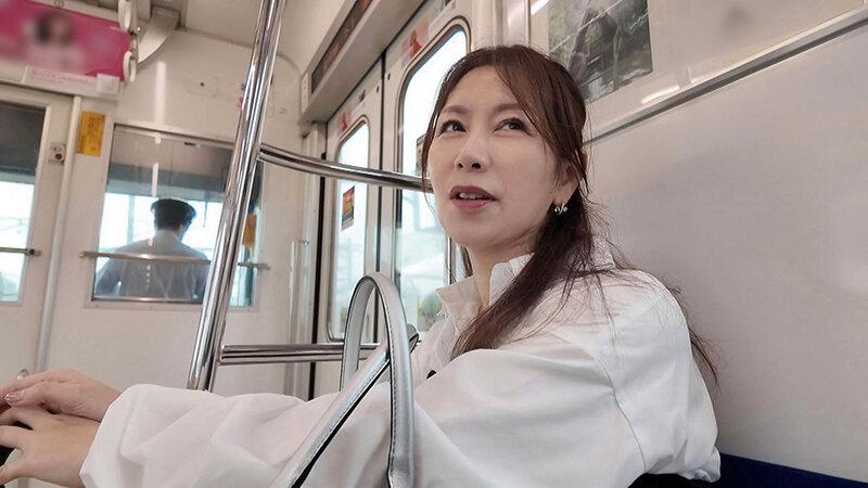 翔田千里とAV監督が一日デート サンプル画像 2