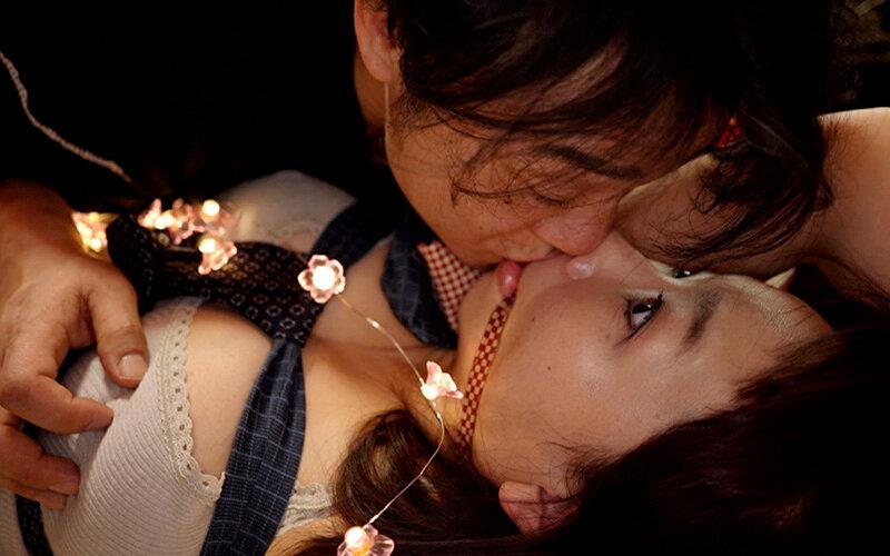 素人の縛り生中出し 【豊満熟女妻編】 お隣に住んでる奥さんがAVに出てたのでさらってイタズラしてみた よしい美希 サンプル画像 3
