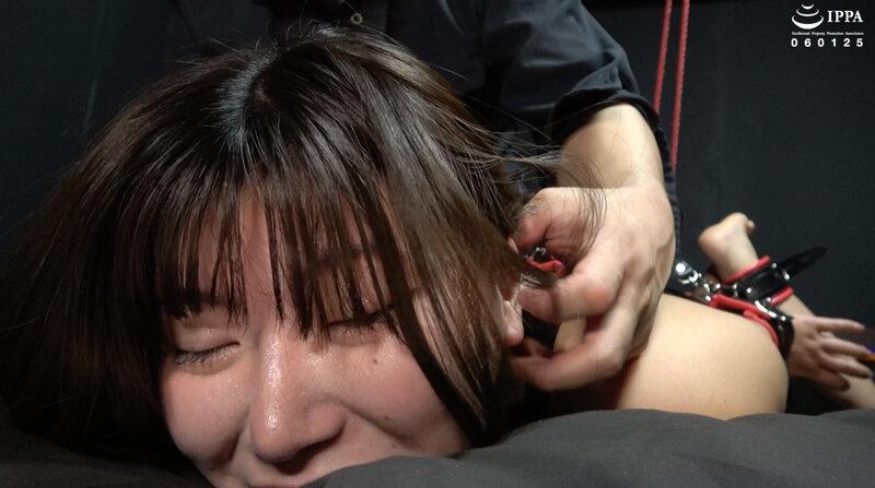 【傑作】「海老反り吊り拘束でののかちゃん抵抗できない身体を自由にイジメ倒す！」わかしラボ WAKA-066 有加里ののか 6 サンプル画像 5