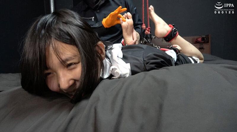 「海老反り拘束くすぐりで腰のツボと足裏をくすぐられまくるメイドもなかちゃん！」わかしラボ WAKA-067 千石もなか 3 サンプル画像 6